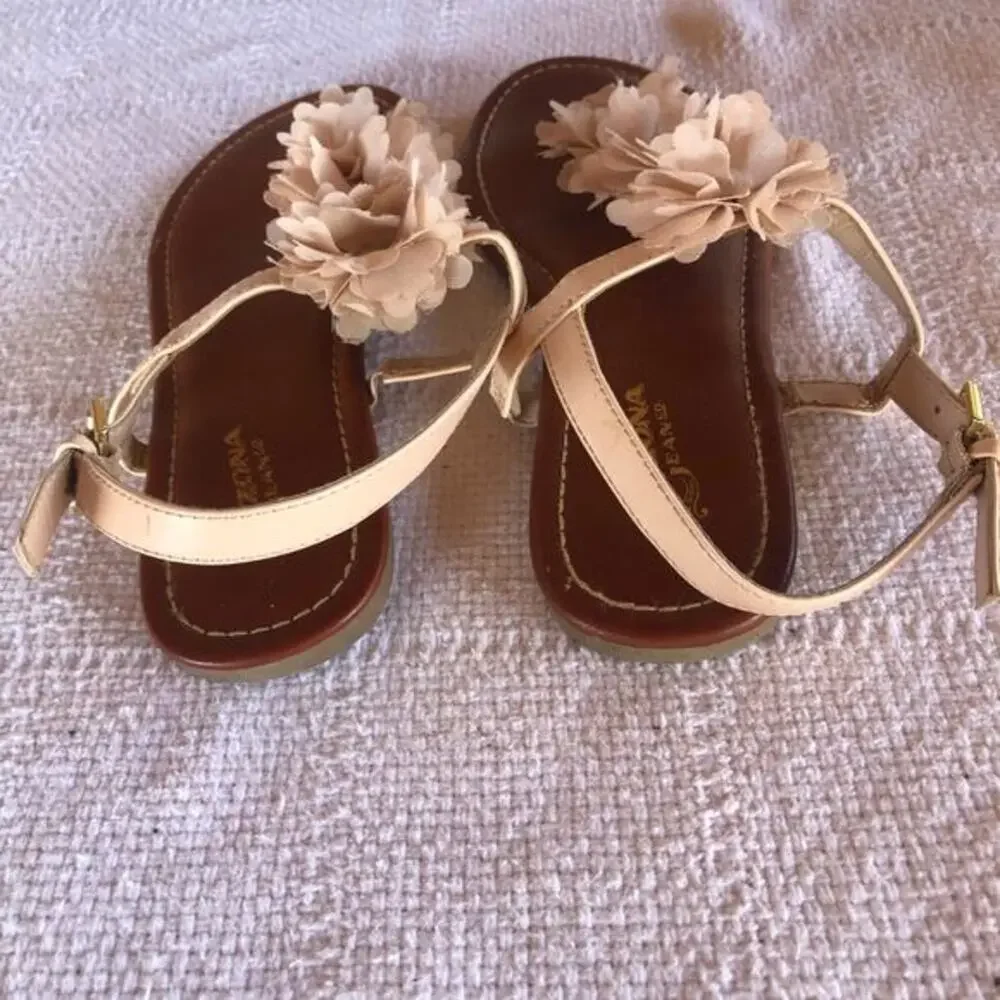 Y2K Arizona Jean Company AZ Aruba Floral Bejeweled Thong Sandals Women’s 7M Boho